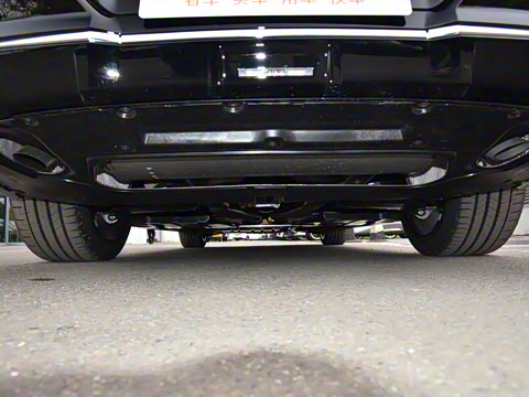 2026�� 740Li ������ M�˶���װ