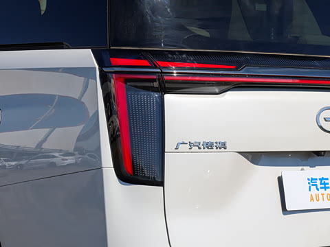 2026�� PHEV L ���� Ultra
