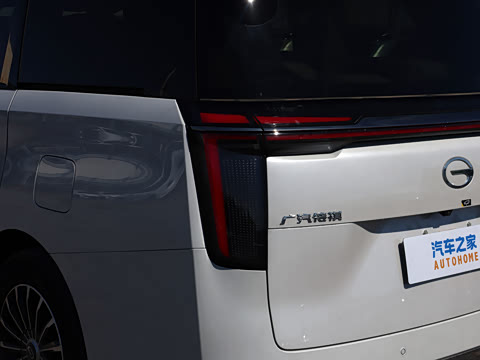 2026�� PHEV L ���� Ultra