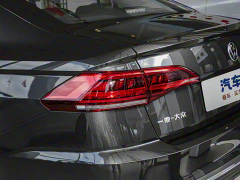 2025�� �Ŀ� 200TSI DSG����PRO��