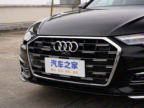 2026�� 55 TFSI quattro ����������