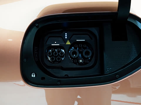 2026�� Max ˫��������