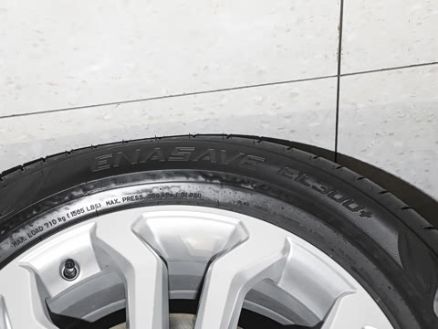 2026�� 2.0L CVT����PLUS��