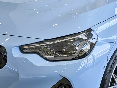 2026�� M240i xDrive