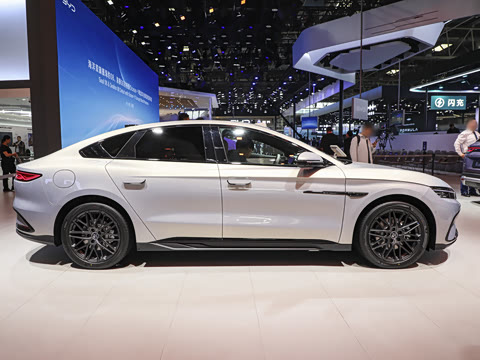 2026�� EV �Ǽݰ� 705KM���������