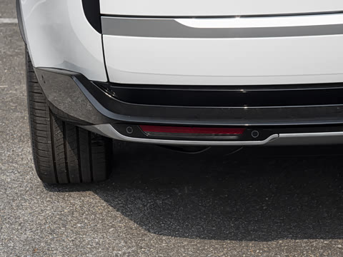 2026�� 3.0 L6 400PS AB�����