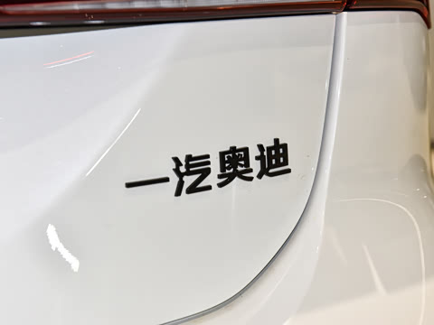 2026�� 2.0T �˶��� quattro