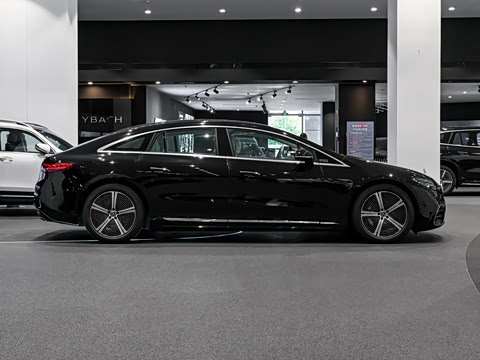 2025�� 500 4MATIC