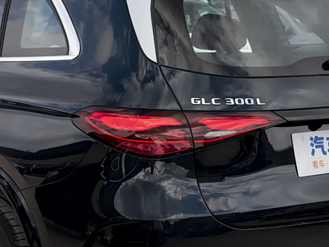 2026�� GLC 300 L 4MATIC ������ 5��