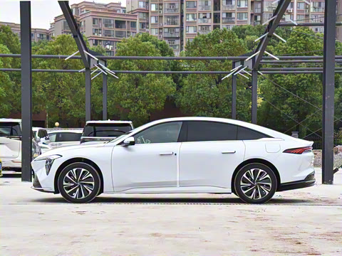 2025�� ������