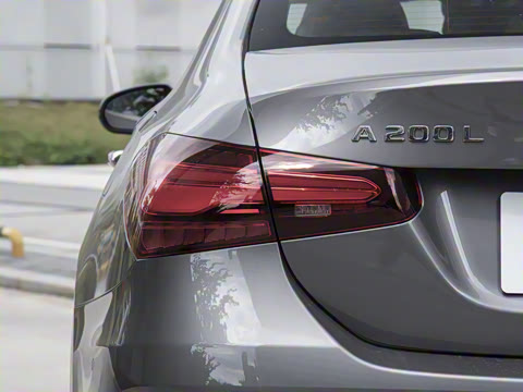 2025�� �Ŀ� A 200 L ʱ����