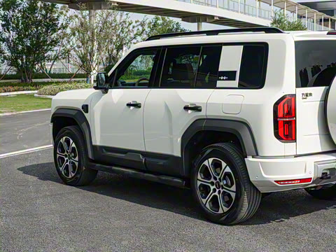 2025�� 210KM ��������Ultra��