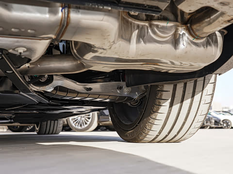 2026�� TFSI quattro 200kW �콢������