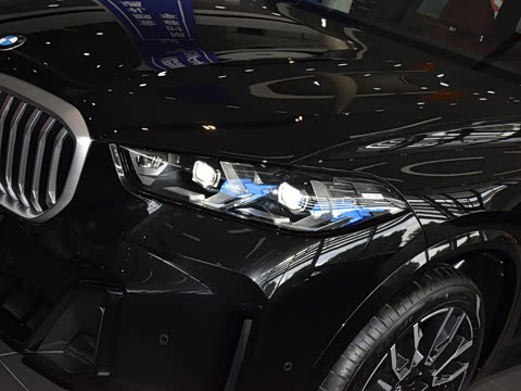 2025�� xDrive 40Li M�˶���ҹ��װ