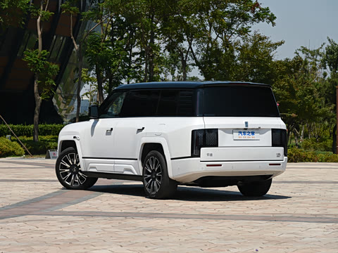 2025�� ������