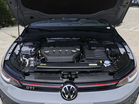 2026�� 380TSI DSG GTI