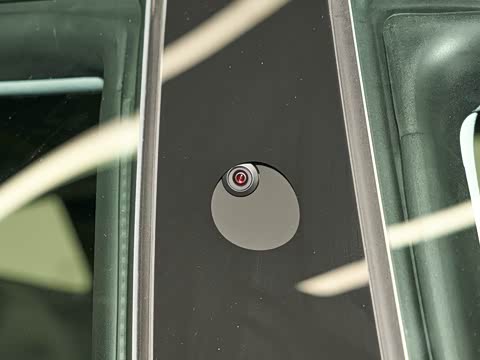 2025�� �Ŀ� ����������