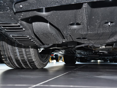 2026�� AMG CLE 53 4MATIC+ ������ܳ�