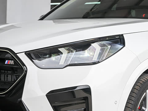 2026�� M35i