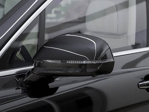2026�� 4.0T V8 ������վ���