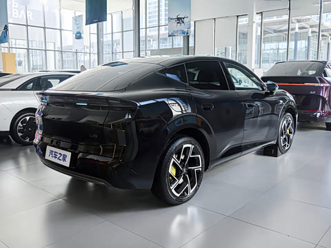 2026�� ���� 525 Max