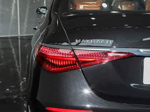 2026�� S 680 4MATIC