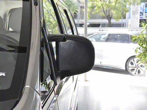 2025�� M5 1.6L ��׼��5��CNG