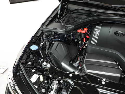 2026�� 325i M�˶���װ