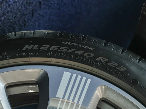 2025�� 102kWh ��ƽ���ر��