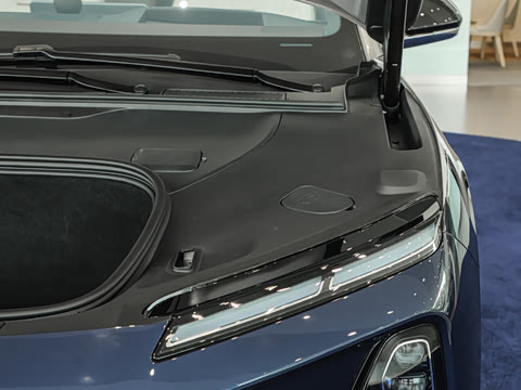 2025�� 102kWh ��ƽ���ر��