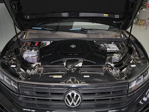 2026�� 3.0TSI �񾳰� �׺��˶���װ