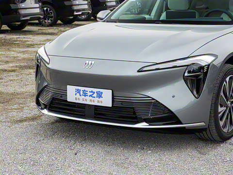 2025�� ������