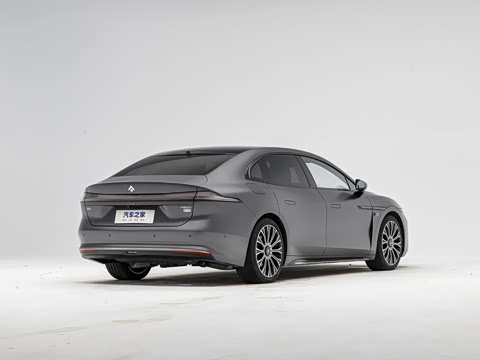 2025�� ������