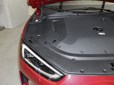 2025�� ����   Ultra ������