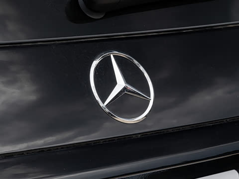 2026�� �Ŀ� GLC 260 L 4MATIC ������