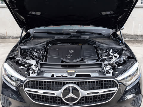 2026�� �Ŀ� GLC 260 L 4MATIC ������