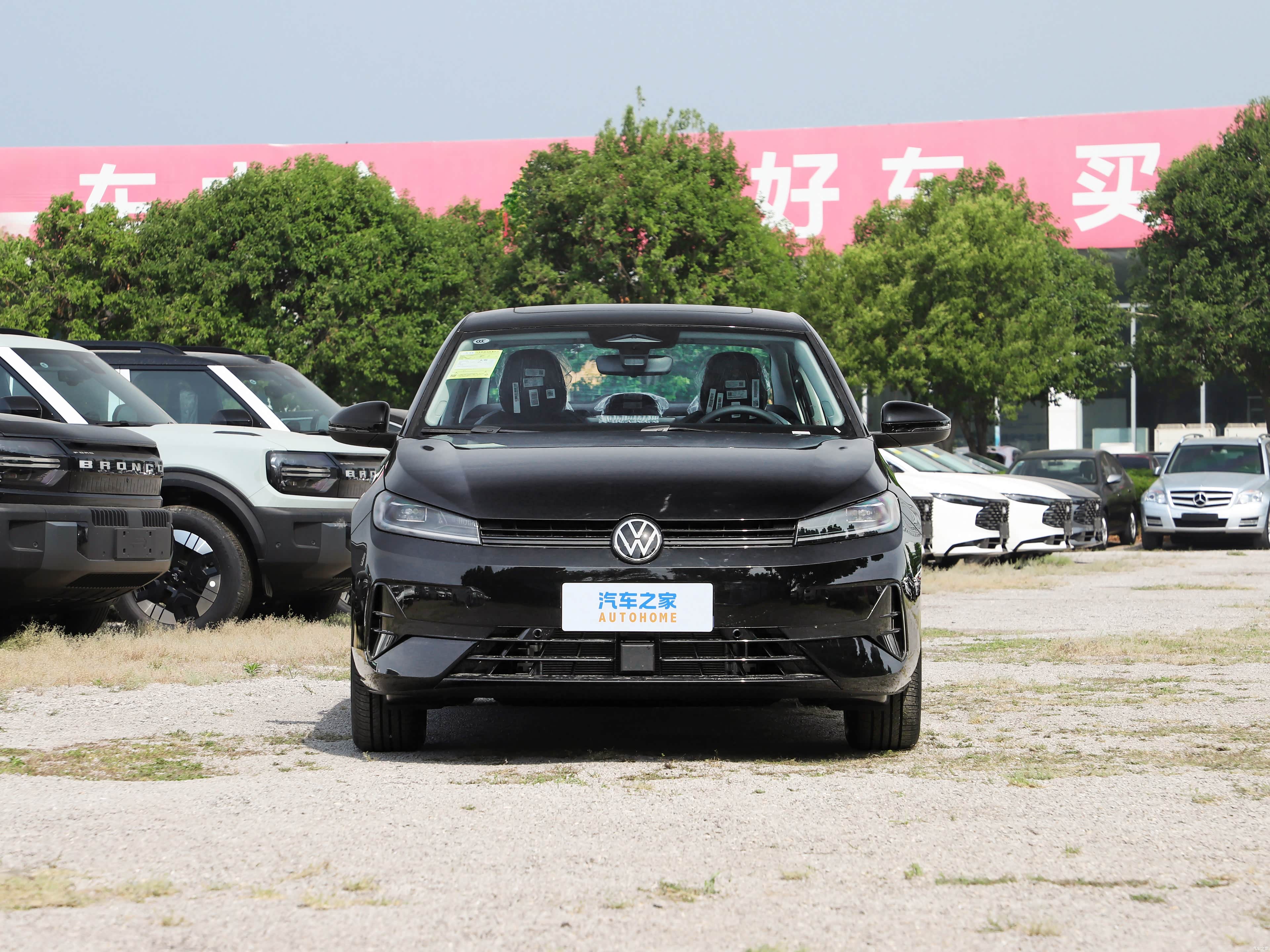 Volkswagen Sagitar, миниатюра 2
