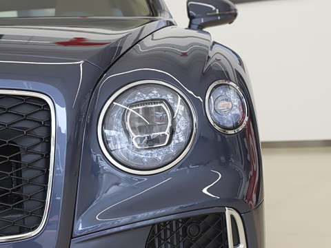 2026�� 4.0T V8 ��׼��