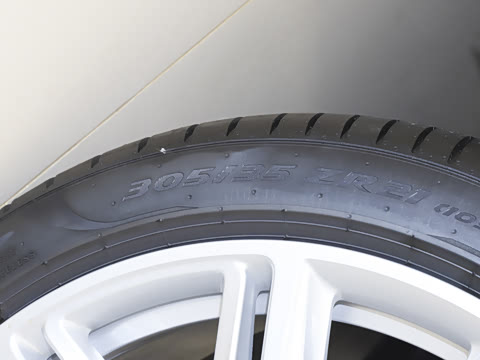 2026�� 4.0T V8 ��׼��