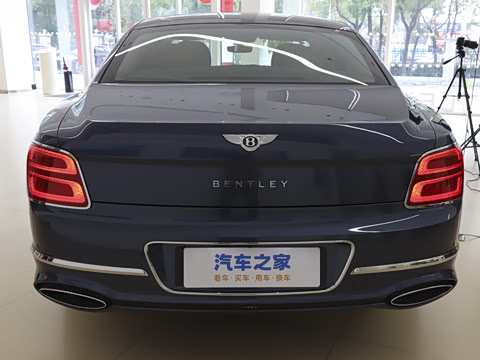 2026�� 4.0T V8 ��׼��