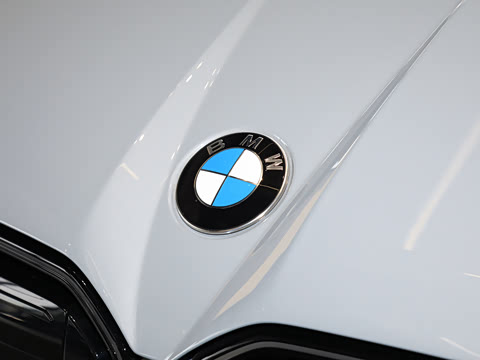 2025�� M50 xDrive