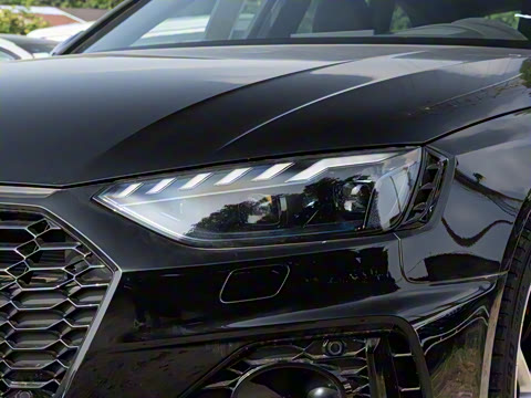 2026��  RS4 Avant �����