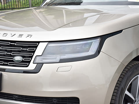 2026�� 3.0 L6 400PS HSE�����