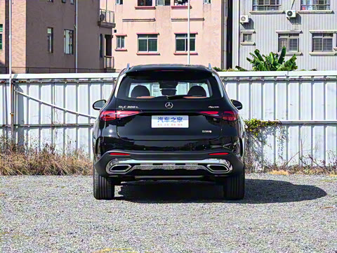 2026�� GLC 300 L 4MATIC ������ 7��