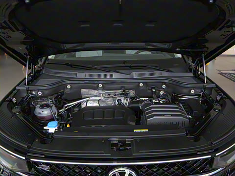 2025�� 380TSI ����R-LineѲ�� ������