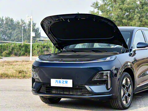 2025�� �Ŀ� ����Max