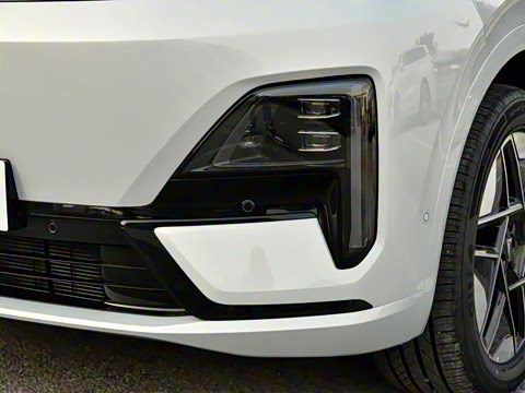 2025�� �Ŀ� ����Max