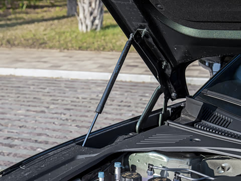 2026�� 225km EM-P Զ�����ǺӰ�+ҫҹ��װ