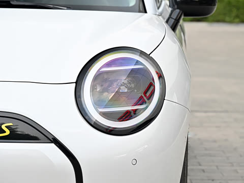 2026�� 463km COOPER SE ������ PLUS