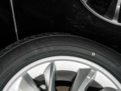 2027�� 2.0L ������ 7��